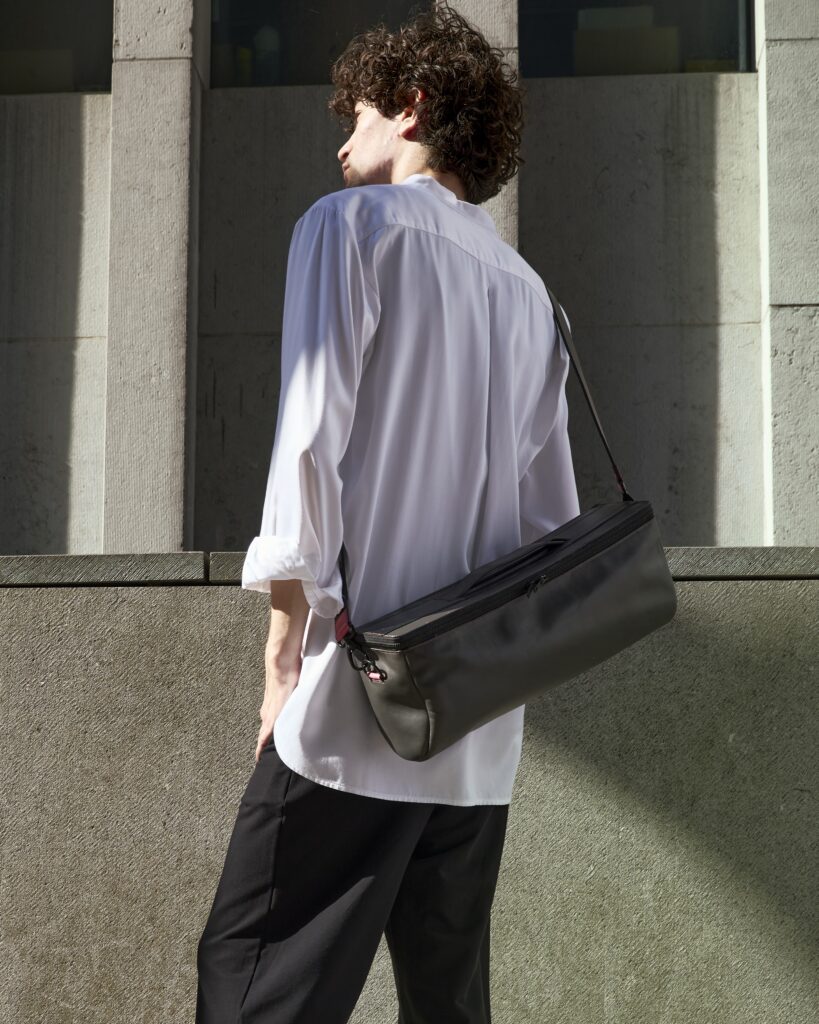 Avant-garde op maat gemaakt leerontwerp