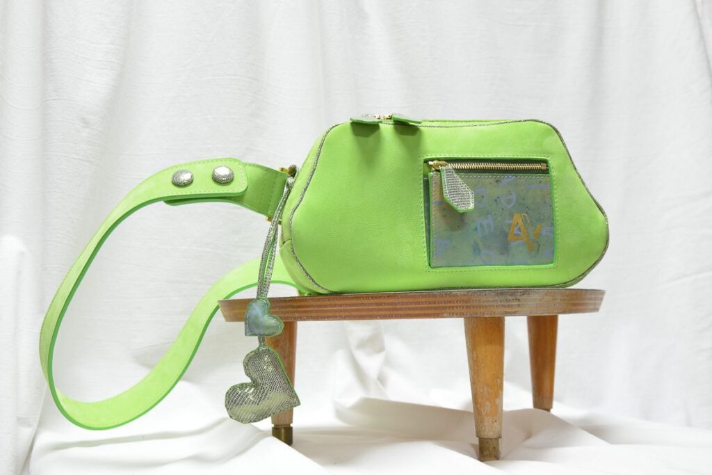 Bespoke leather beltbag - unique piece, artisan-made in Brussels